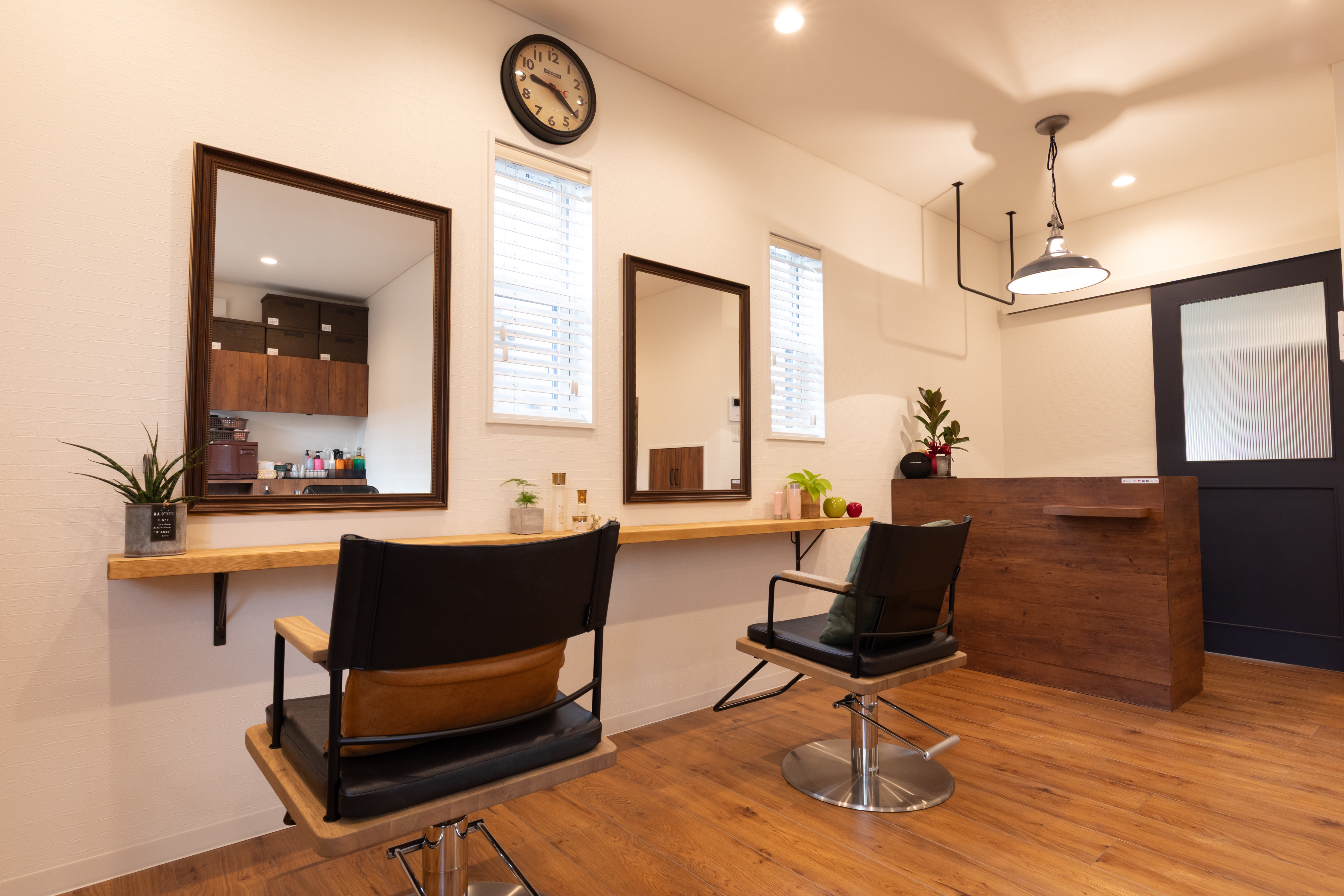 salon de PUCCI 店内